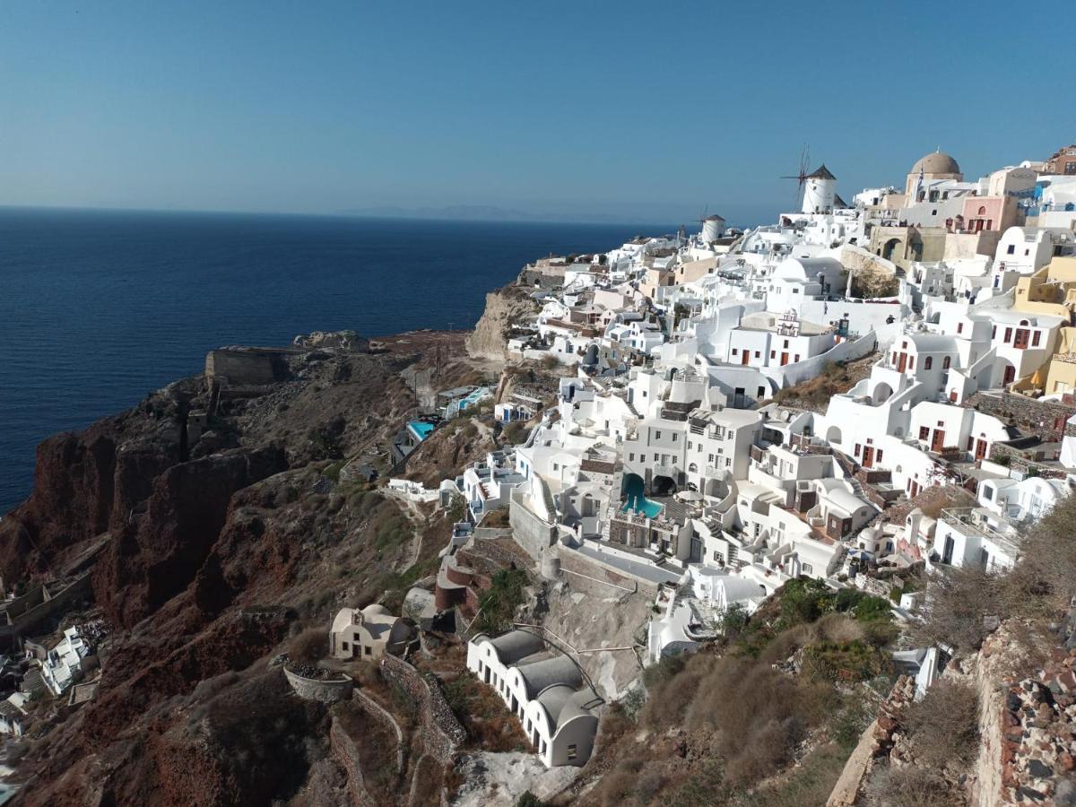 Santorini Pleasure Studios Фіра Екстер'єр фото